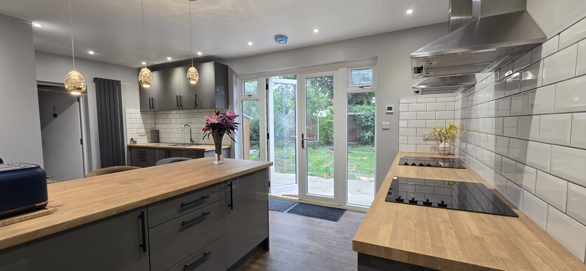 Domestic kitchen lighting installation